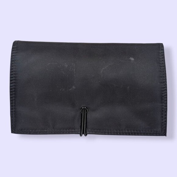 (2/$20) Mary Kay Black Trifold Toiletries Case - Picture 4 of 5